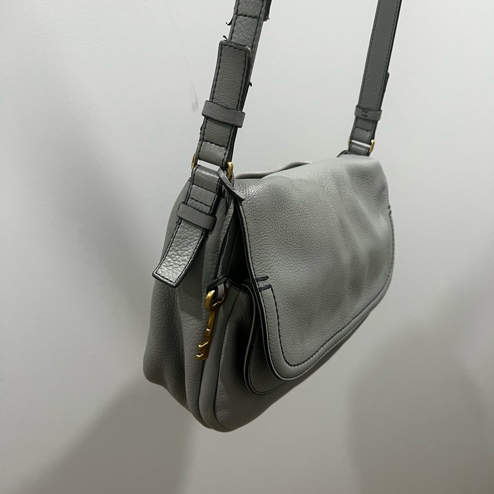 Fossil Soft light Grey Pebbled Leather Shoulder Bag with Adjustable Strap